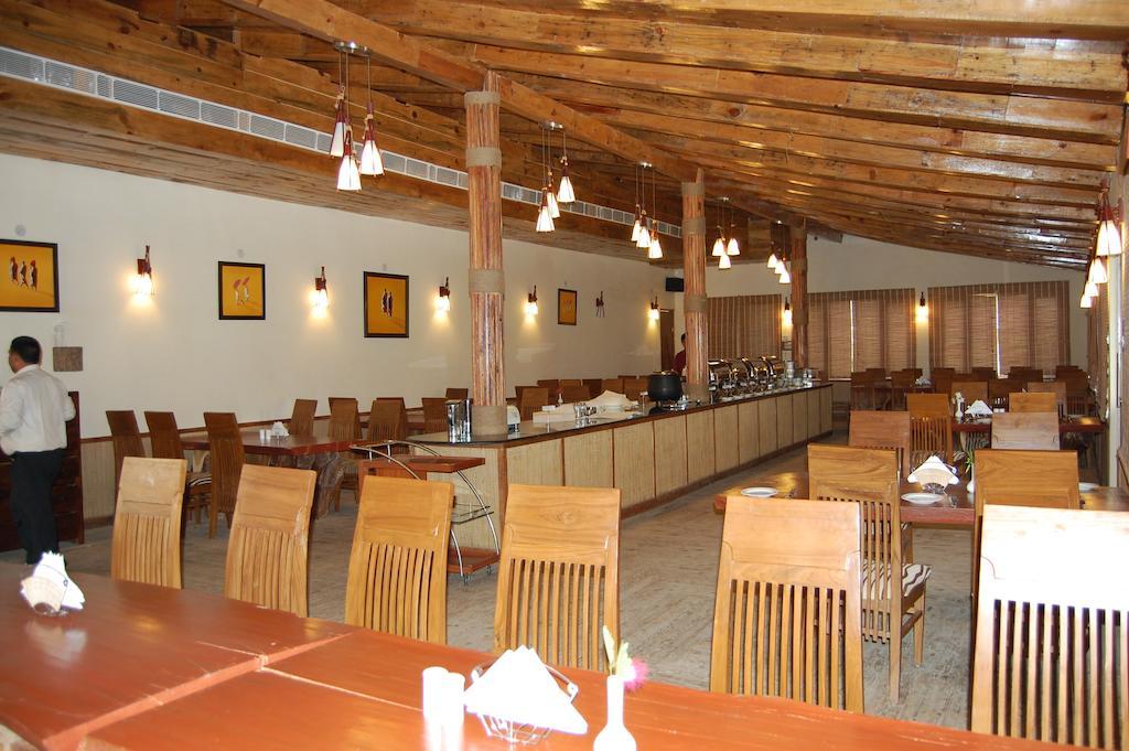 Mapple Leisure Resort Ramnagar  Exterior photo