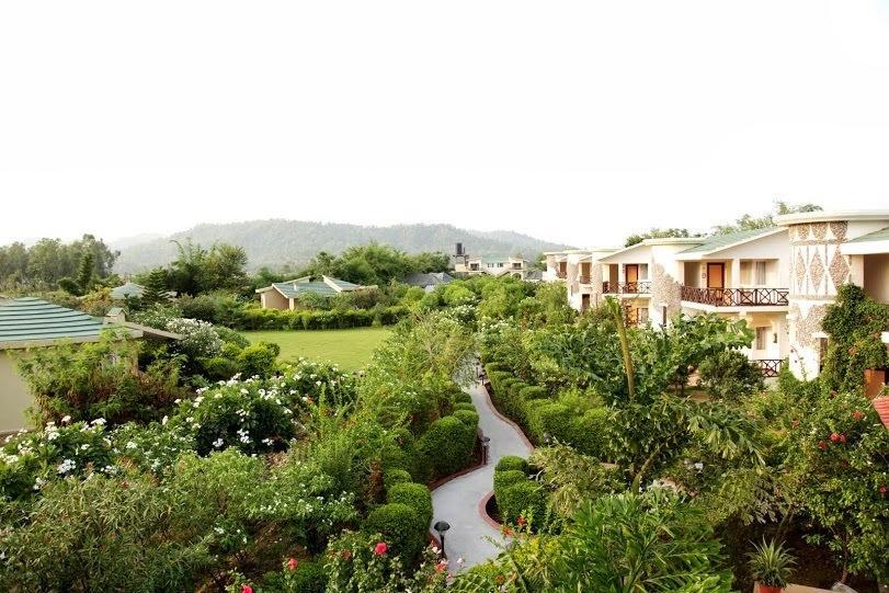Mapple Leisure Resort Ramnagar  Exterior photo