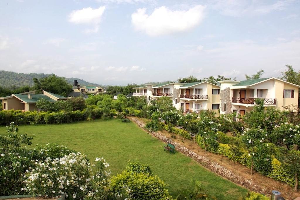 Mapple Leisure Resort Ramnagar  Exterior photo