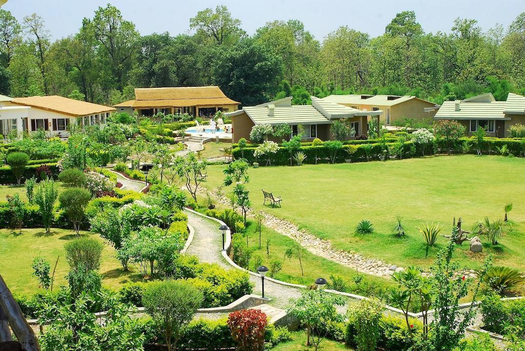 Mapple Leisure Resort Ramnagar  Exterior photo