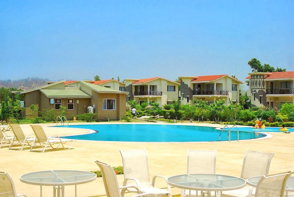 Mapple Leisure Resort Ramnagar  Exterior photo